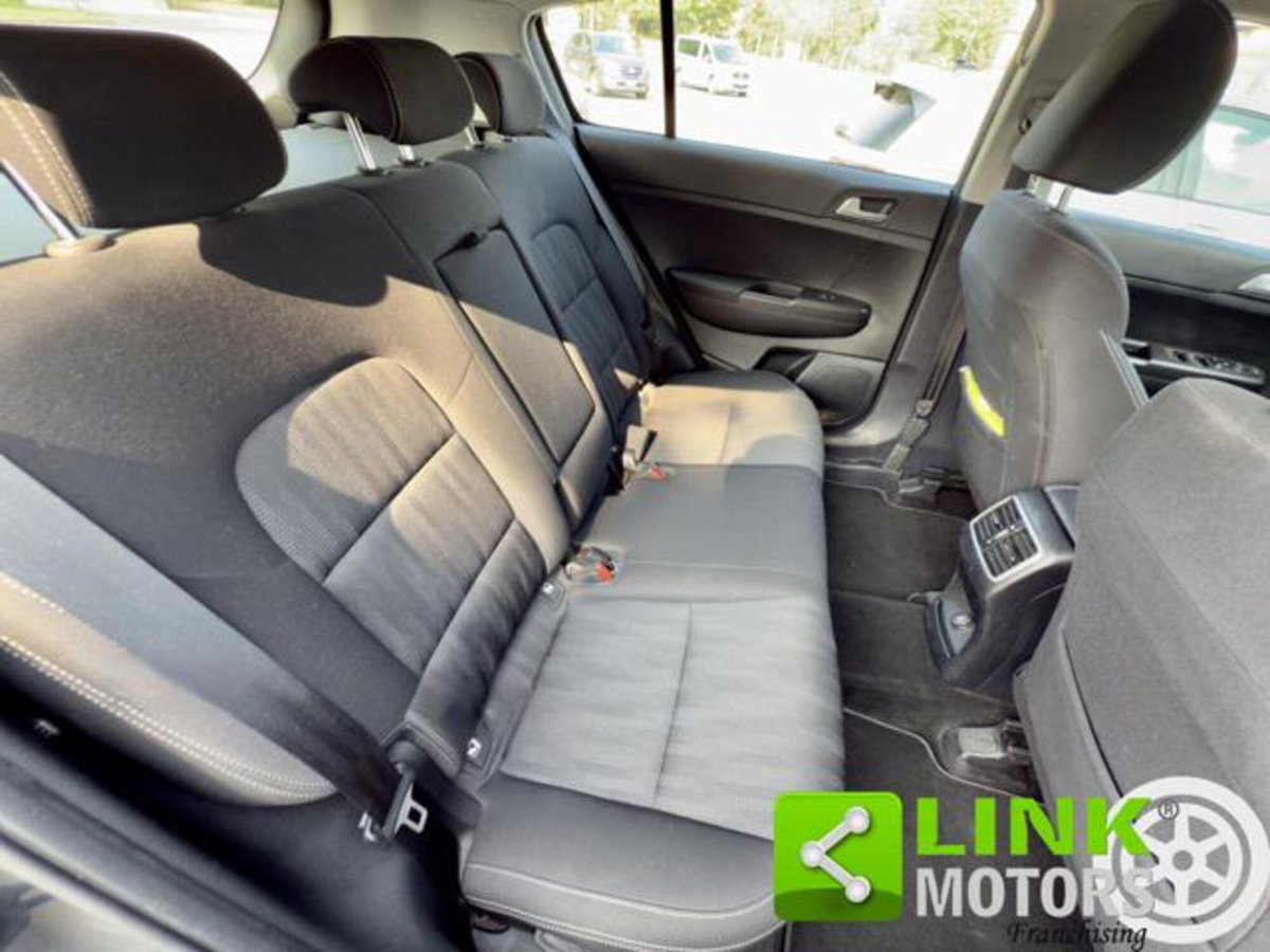 Kia Sportage 1.6 ECOGPL 2WD Urban (12)