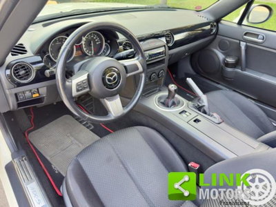 Mazda MX-5 Roadster 1.8L Fire (2)