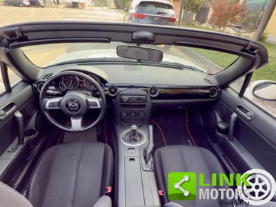 Mazda MX-5 Roadster 1.8L Fire (6)