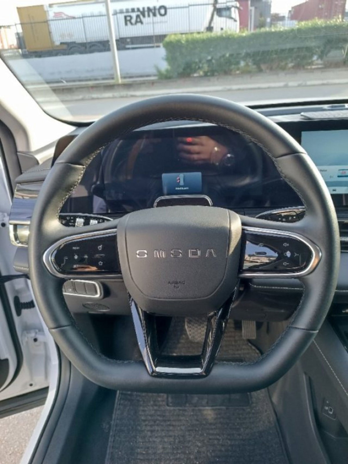 Omoda Omoda 5 EV 60,9 kWh Pure (13)