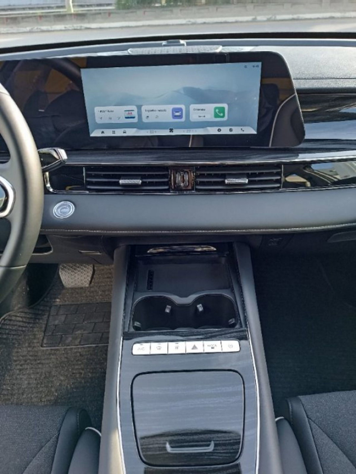 Omoda Omoda 5 EV 60,9 kWh Pure (14)