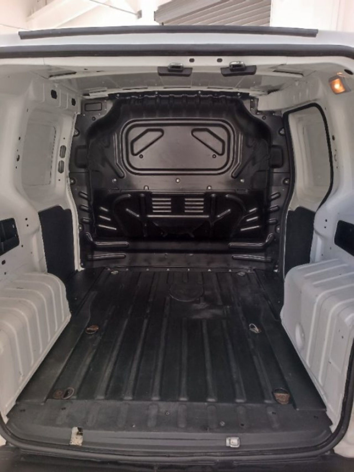 Fiat Fiorino QUBO 1.3 MJT 95CV SX (N1) (8)