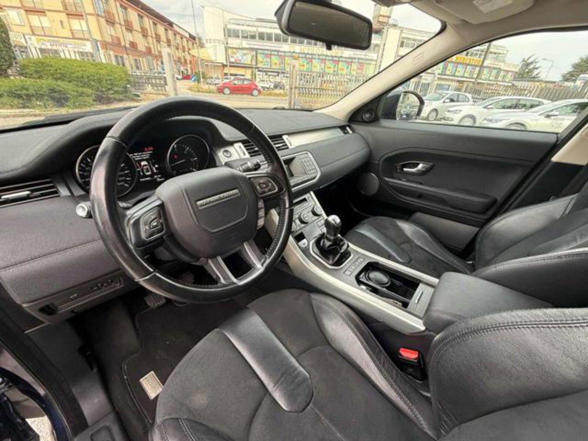 Land Rover Range Rover Evoque 2.2 TD4 5p. Pure (17)