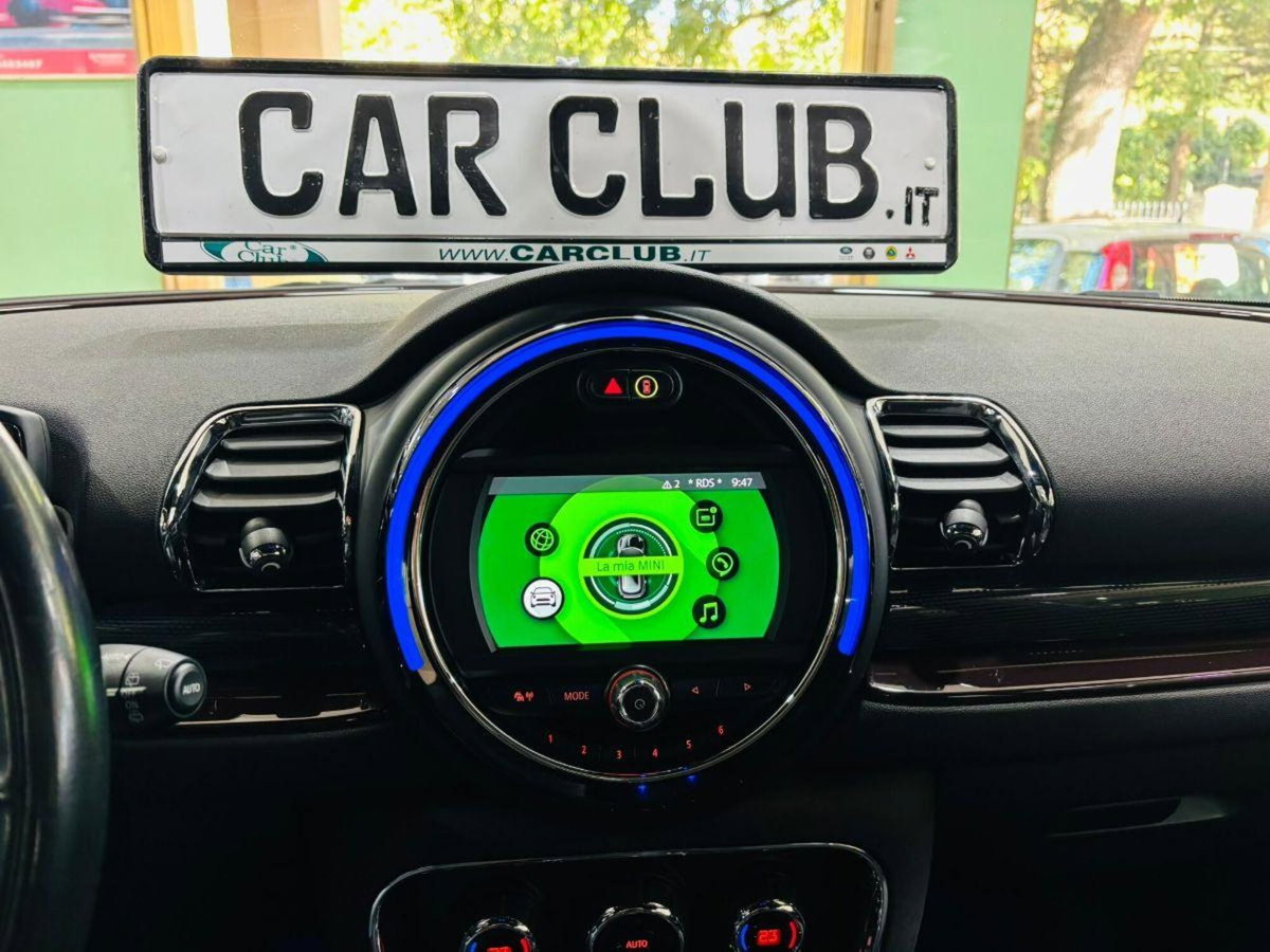 MINI Mini Clubman 2.0 Cooper D Business Clubman (18)