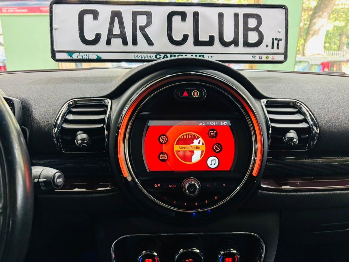 MINI Mini Clubman 2.0 Cooper D Business Clubman (19)