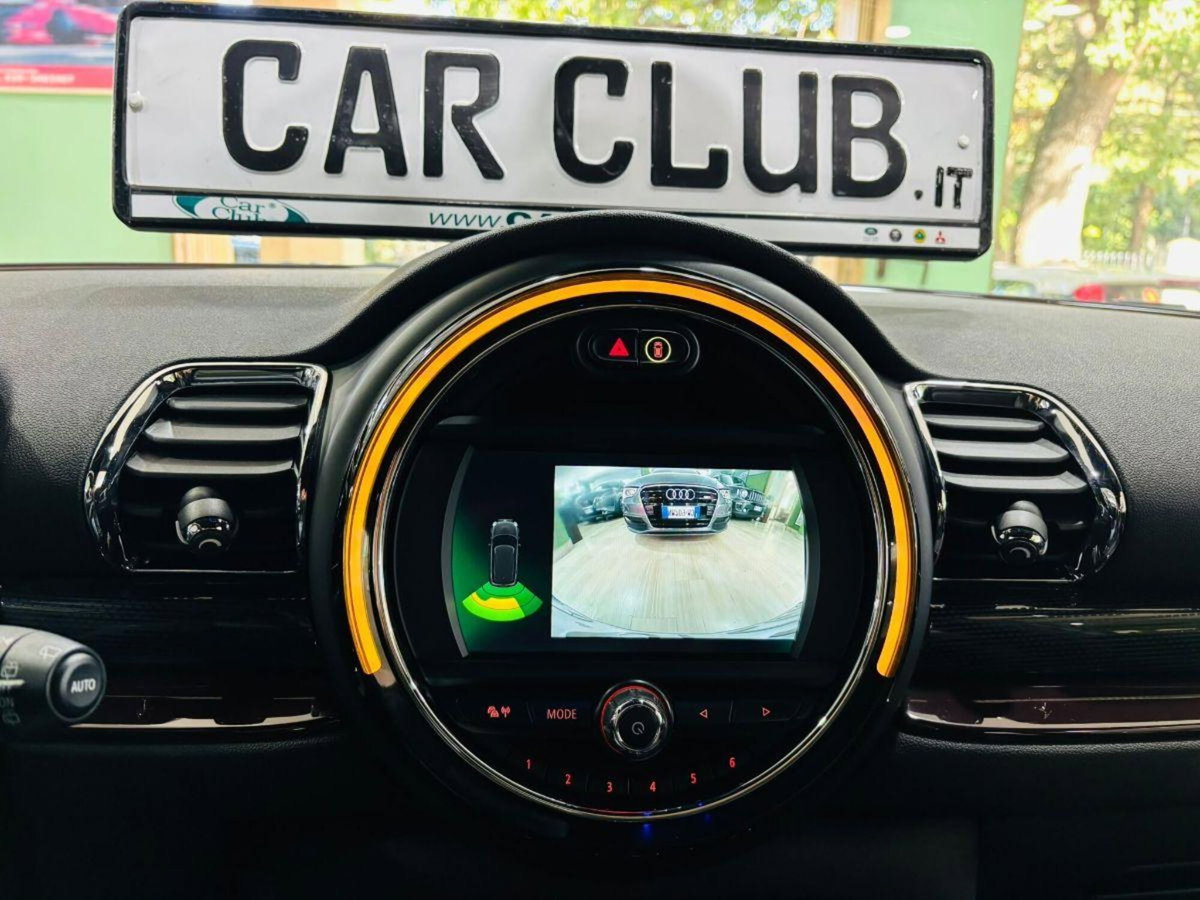 MINI Mini Clubman 2.0 Cooper D Business Clubman (20)