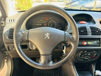 Peugeot 206 diesel 5p. XTD (11)