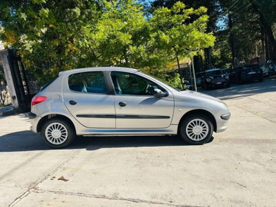 Peugeot 206 diesel 5p. XTD (4)