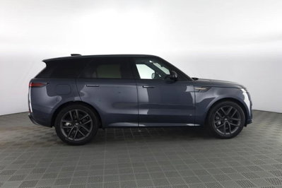 Land Rover Range Rover Sport 3.0 SDV6 Hybrid HSE (9)