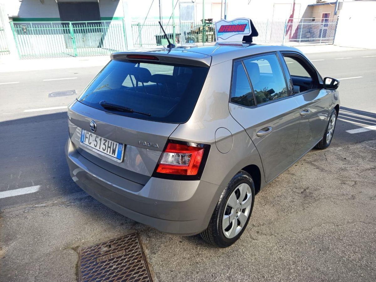 Skoda Fabia 1.4 TDI 75 CV Ambition (4)