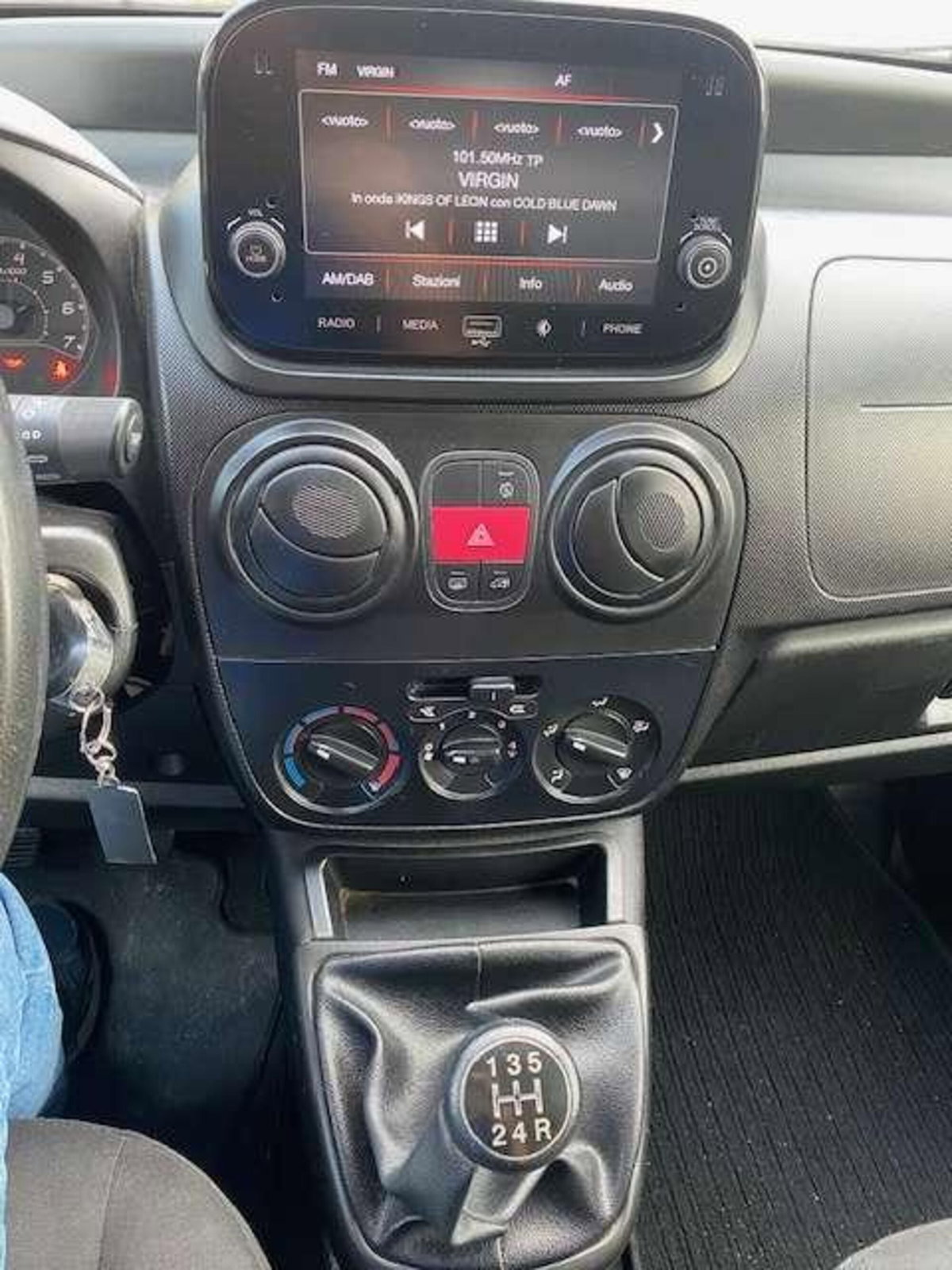 Fiat Fiorino Furgone cargo 1.3 mjt 95cv SX (16)