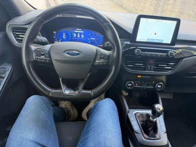 Ford Kuga 1.5 EcoBlue 120 CV 2WD ST-Line (13)