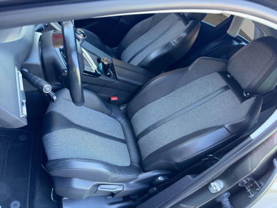 Peugeot 3008 BlueHDi 130 S&S Allure Pack (12)