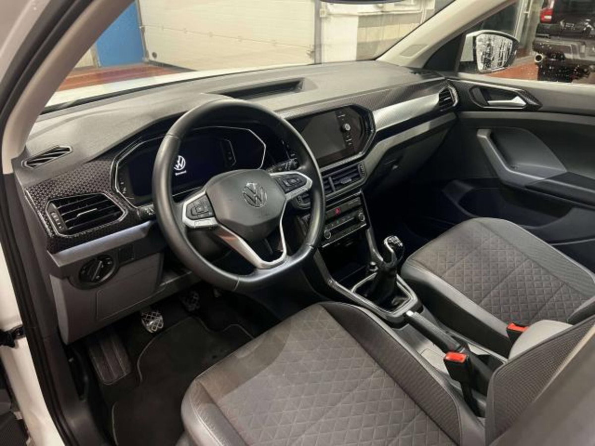 Volkswagen T-Cross 1.0 TSI 110 CV DSG Advanced (8)