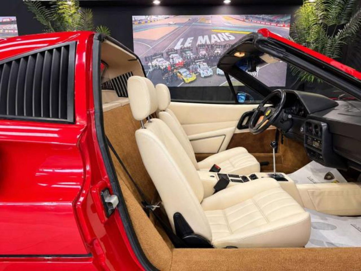 Ferrari 328 328 GTS (11)