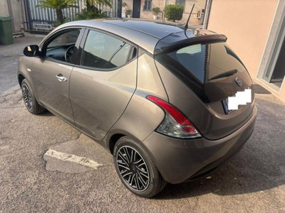 Lancia Ypsilon 1.0 FireFly 5 porte S&S Hybrid Gold Plus (11)
