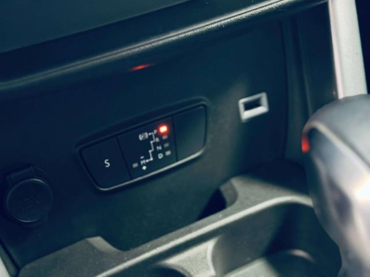 Citroen C3 Aircross BlueHDi 120 S&S EAT6 Shine (10)