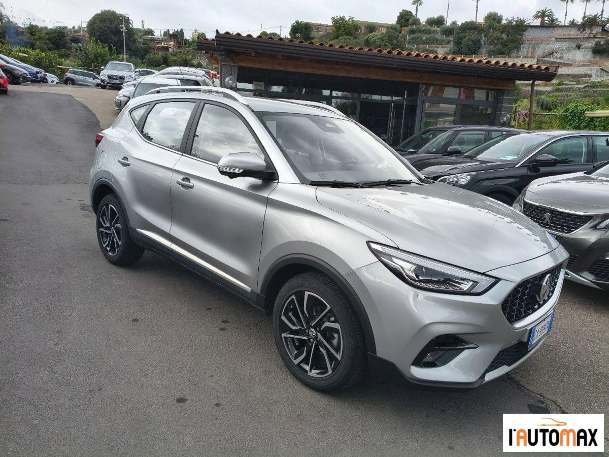 Mg ZS ZS 1.5 Luxury (2)