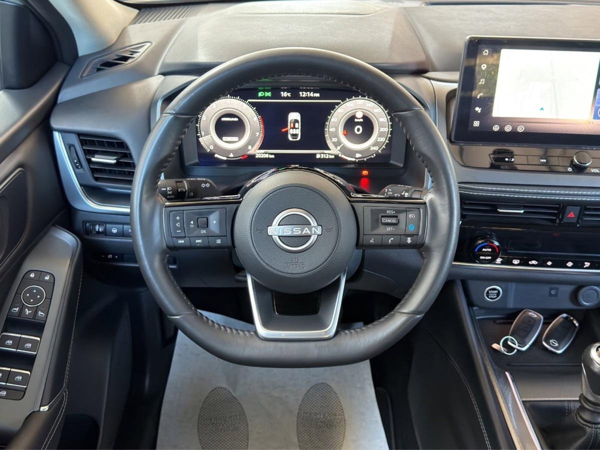 Nissan Qashqai 1.3 mhev N-Connecta 2wd 140cv (12)