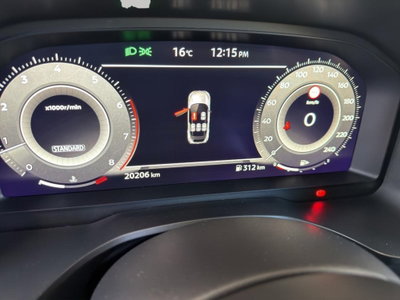 Nissan Qashqai 1.3 mhev N-Connecta 2wd 140cv (17)
