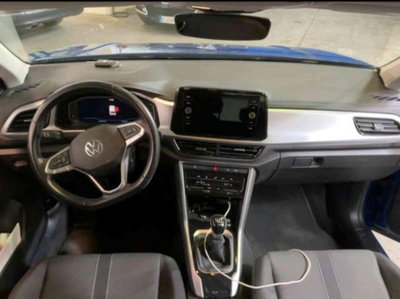 Volkswagen T-Roc 1.0 TSI Life (7)