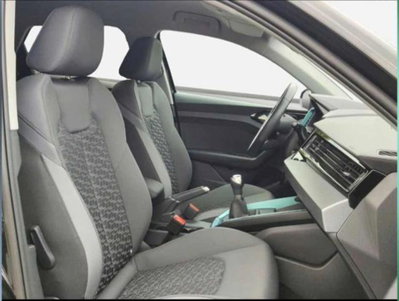 Audi A1 Sportback Sportback 25 1.0 tfsi Business (9)
