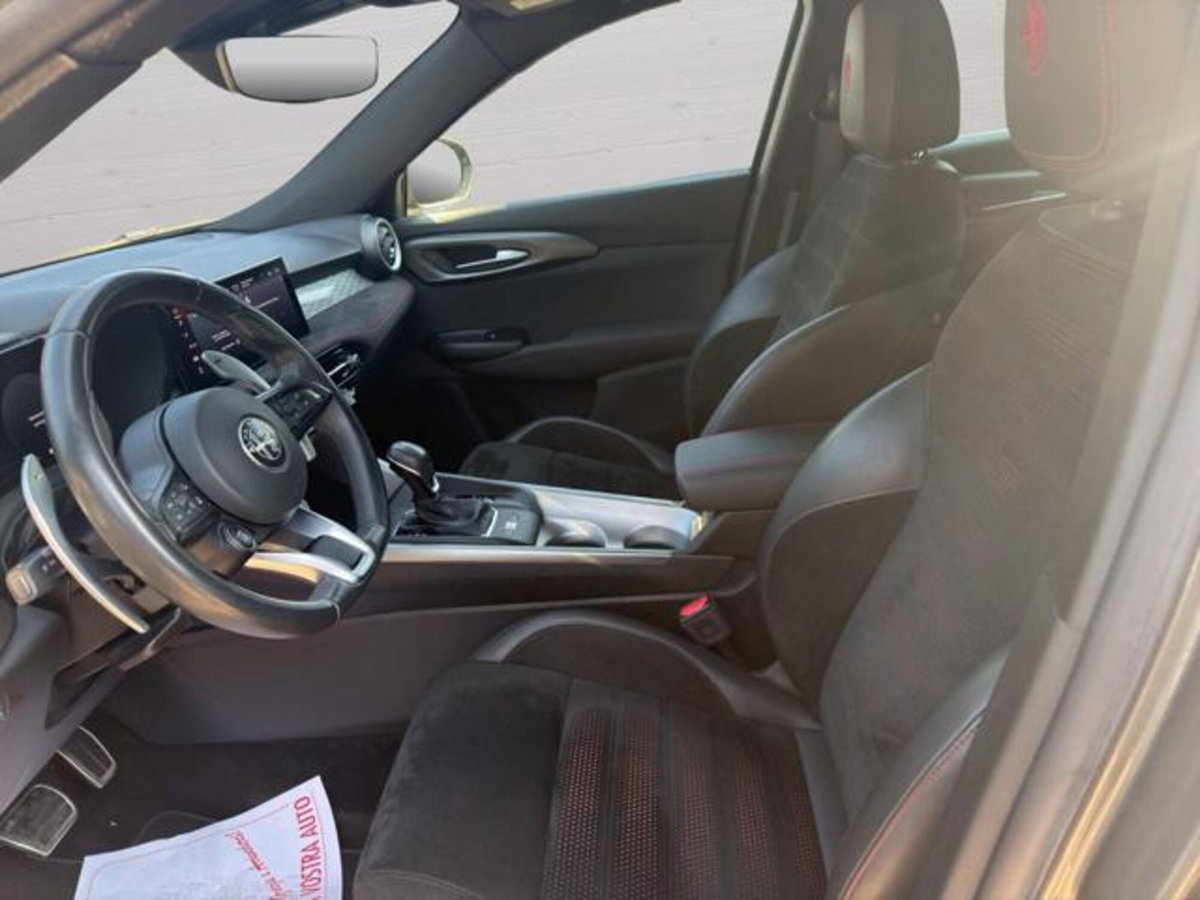 Alfa Romeo Tonale 1.3 phev Veloce Q4 280cv at6 (9)