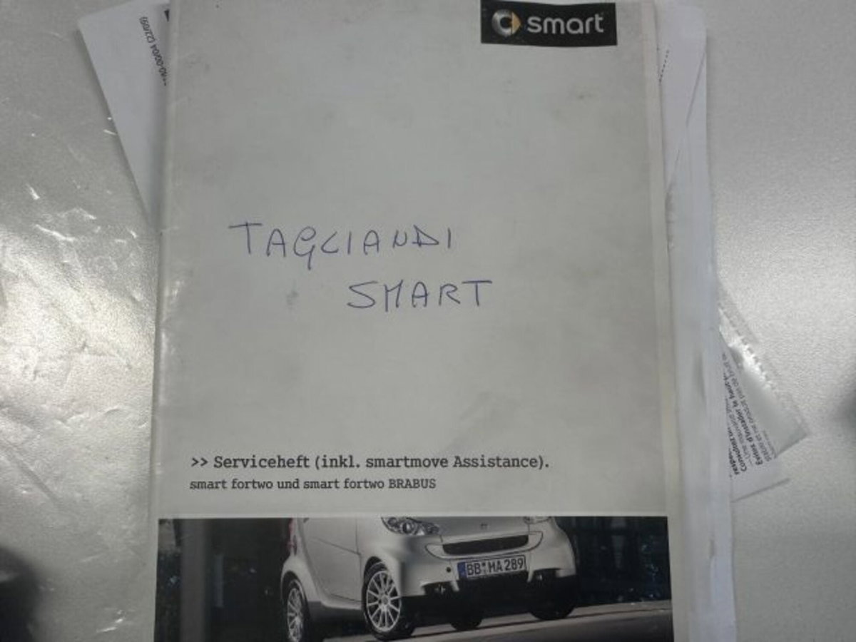 smart Fortwo 1000 52 kW MHD coupé passion (12)