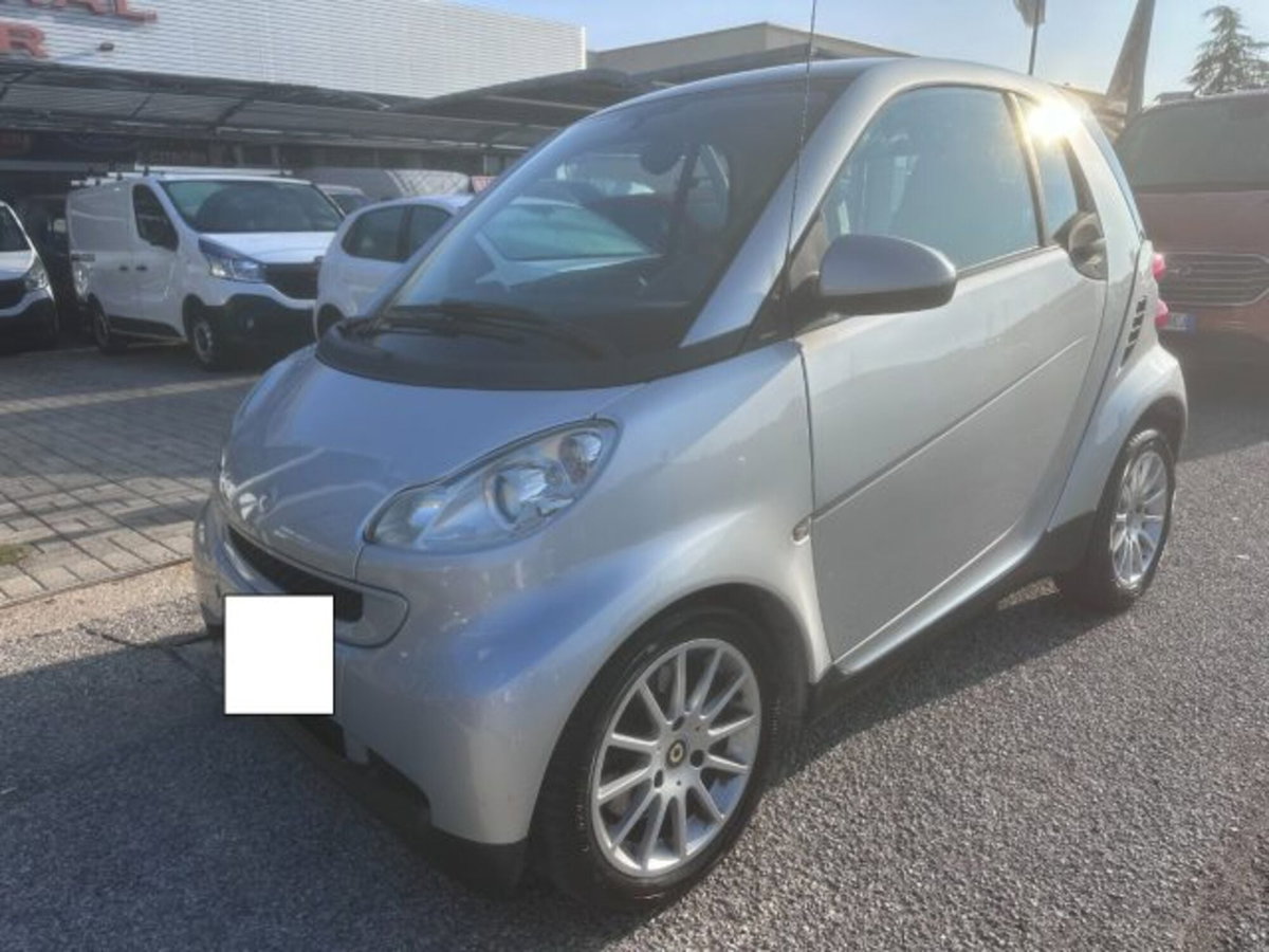 smart Fortwo 1000 52 kW MHD coupé passion (3)