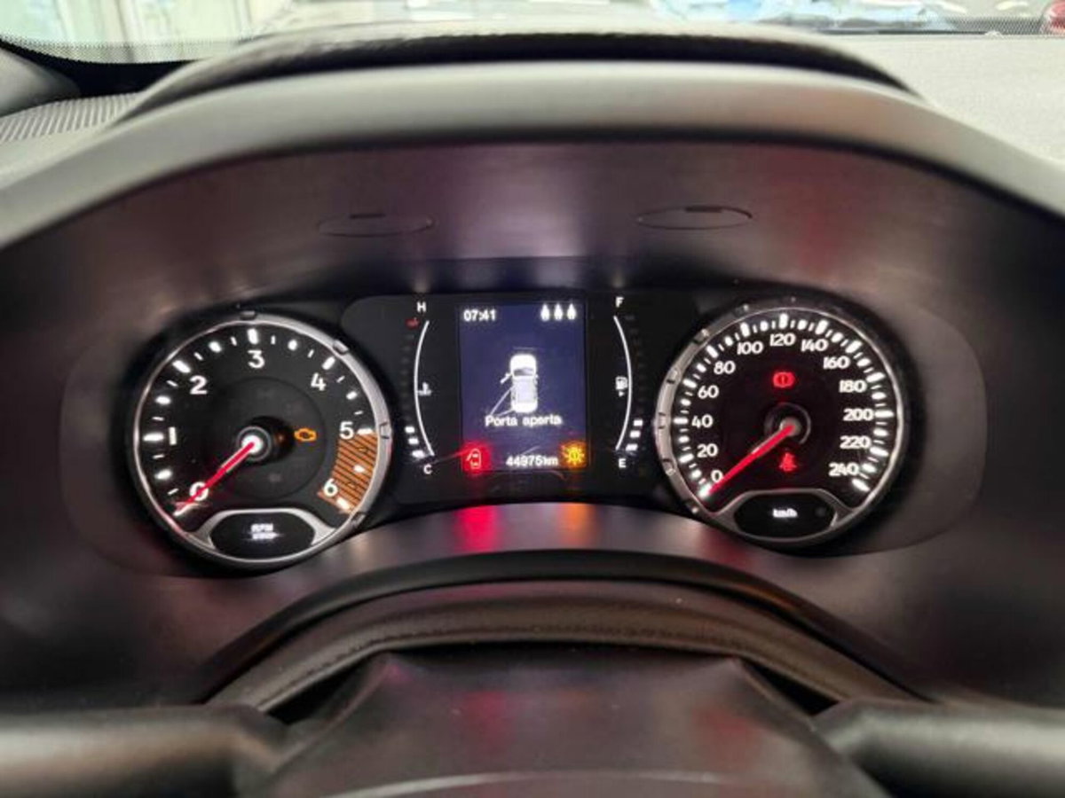 Jeep Renegade 1.6 Mjt 130 CV Longitude (14)