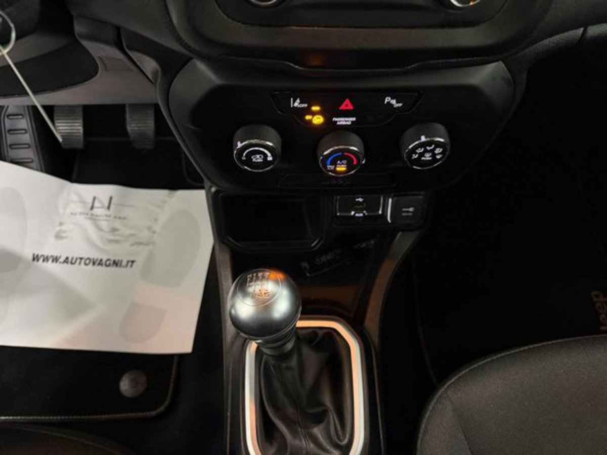 Jeep Renegade 1.6 Mjt 130 CV Longitude (15)