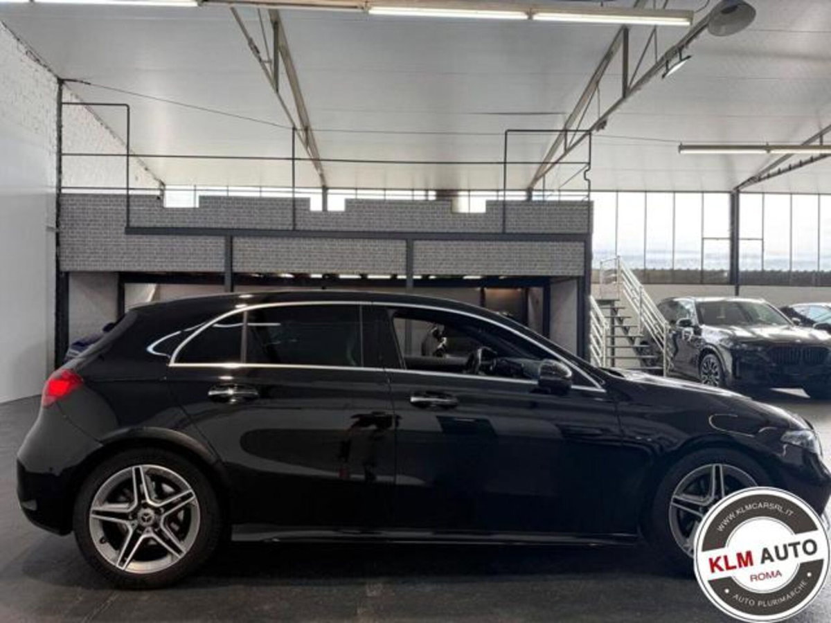 Mercedes-Benz Classe A 200 AMG Line Premium Plus auto (11)