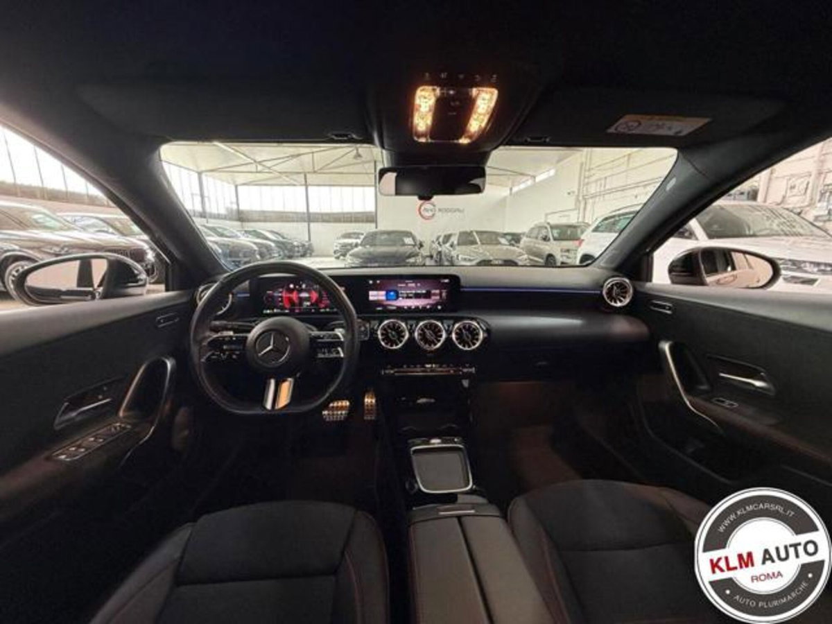 Mercedes-Benz Classe A 200 AMG Line Premium Plus auto (12)