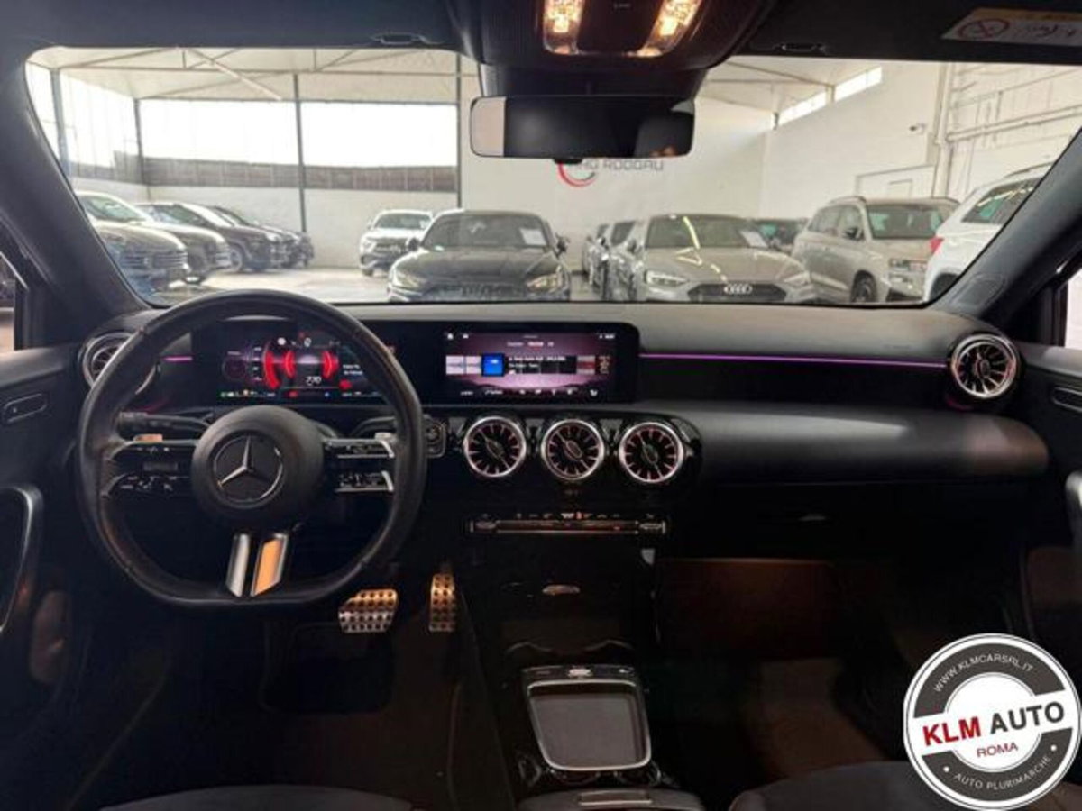 Mercedes-Benz Classe A 200 AMG Line Premium Plus auto (6)