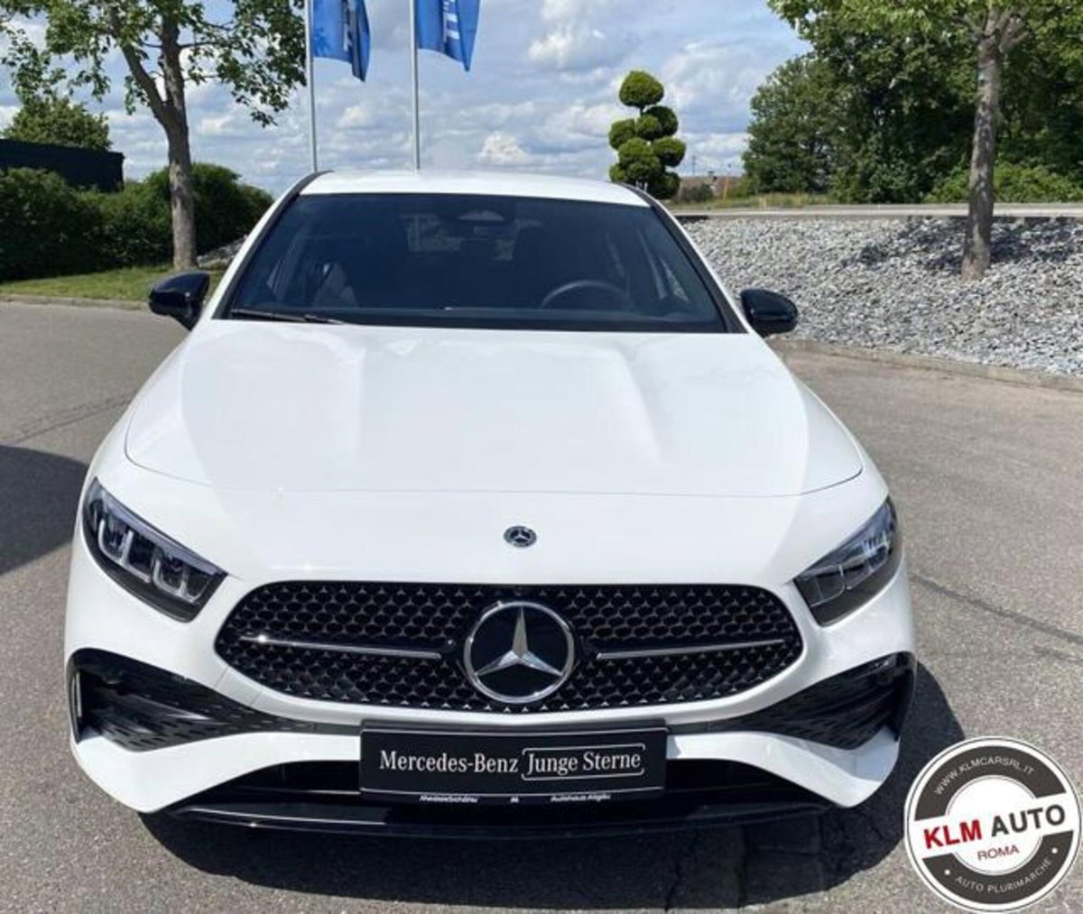 Mercedes-Benz Classe A Sedan 180 Automatic 4p. Premium (6)