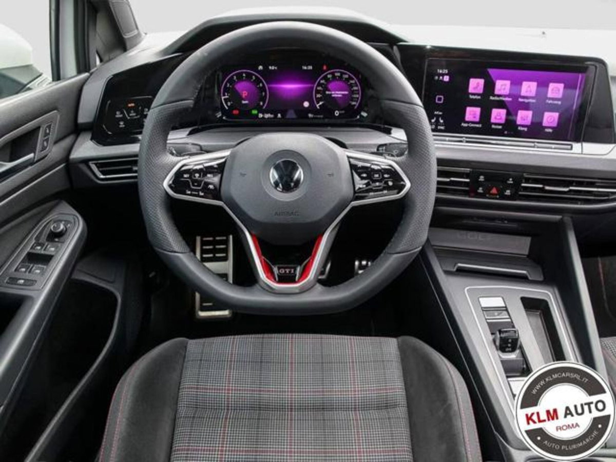 Volkswagen Golf 2.0 TSI GTI DSG (4)