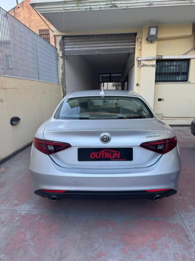 Alfa Romeo Giulia 2.2 Turbodiesel 180 CV AT8 Super (5)