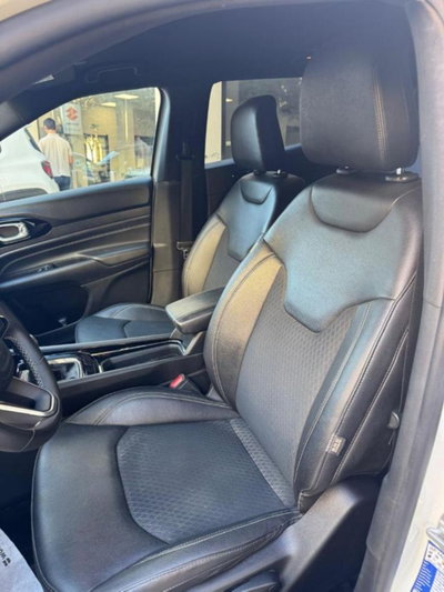 Jeep Compass 1.6 Multijet II 2WD S (10)