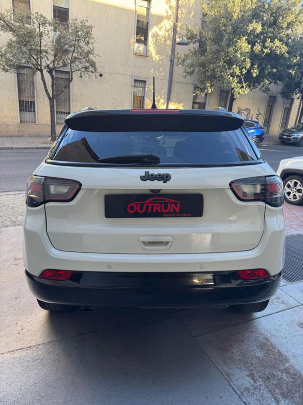 Jeep Compass 1.6 Multijet II 2WD S (4)