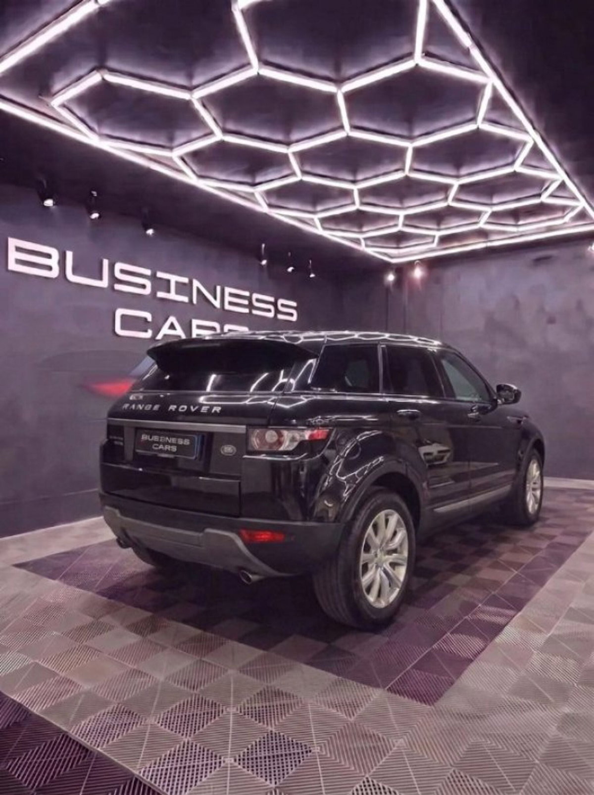 Land Rover Range Rover Evoque 2.0 eD4 5p. SE Dynamic (2)
