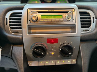 Lancia Ypsilon 1.2 69 CV Argento (15)