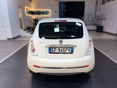 Lancia Ypsilon 1.2 69 CV Argento (6)