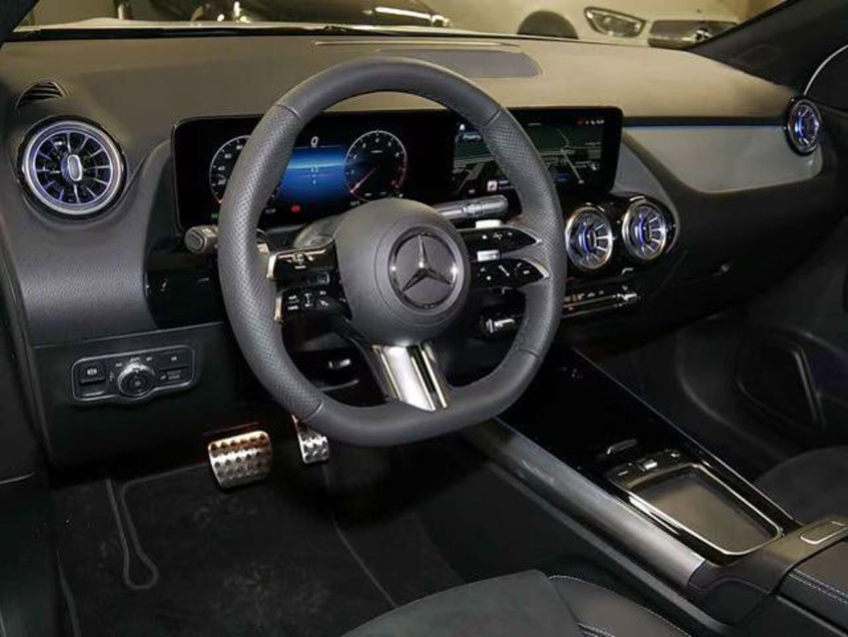 Mercedes-Benz GLA SUV 200 Automatic Premium (8)