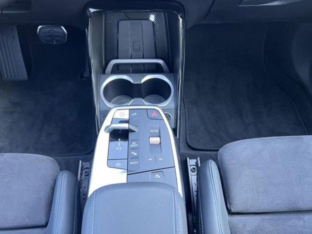 BMW X1 sDrive 18i Msport (10)