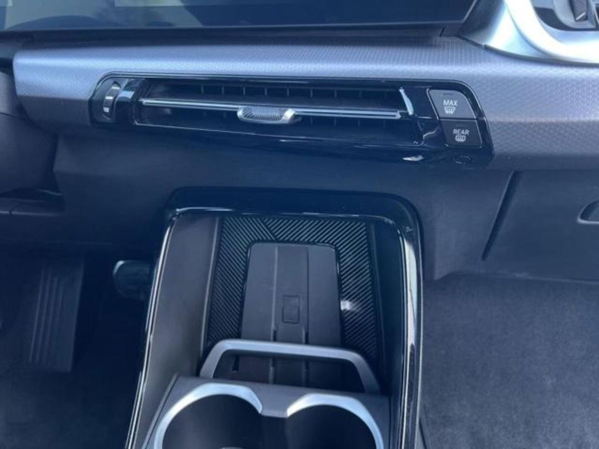 BMW X1 sDrive 18i Msport (14)