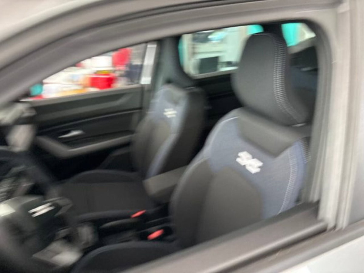 Dacia Duster 1.0 Eco-G Essential 100cv (5)