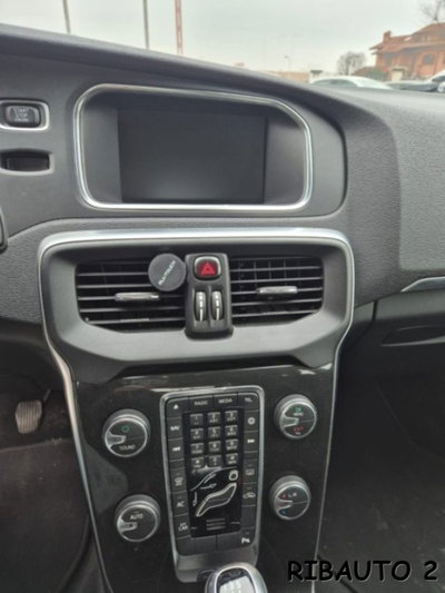 Volvo V40 D2 Inscription (10)