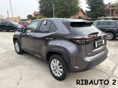 Toyota Yaris Cross 1.5h GR Sport Black Sky fwd 116cv e-cvt (2)