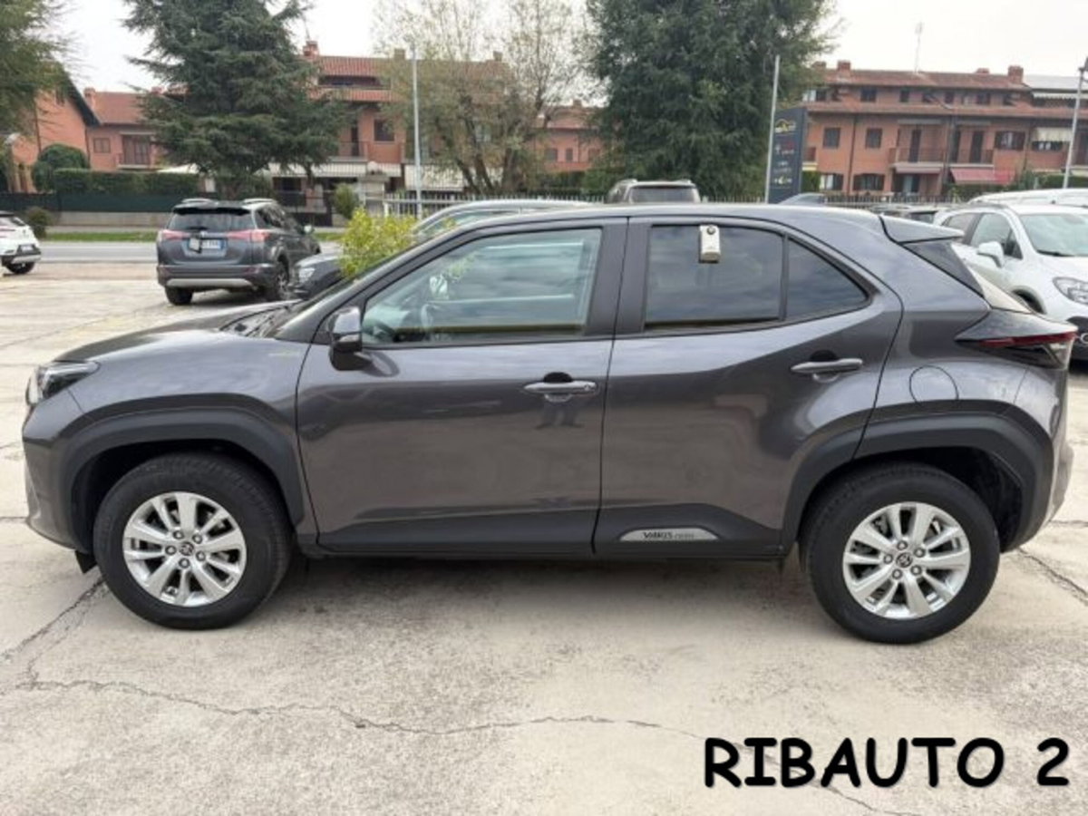 Toyota Yaris Cross 1.5h GR Sport Black Sky fwd 116cv e-cvt (8)