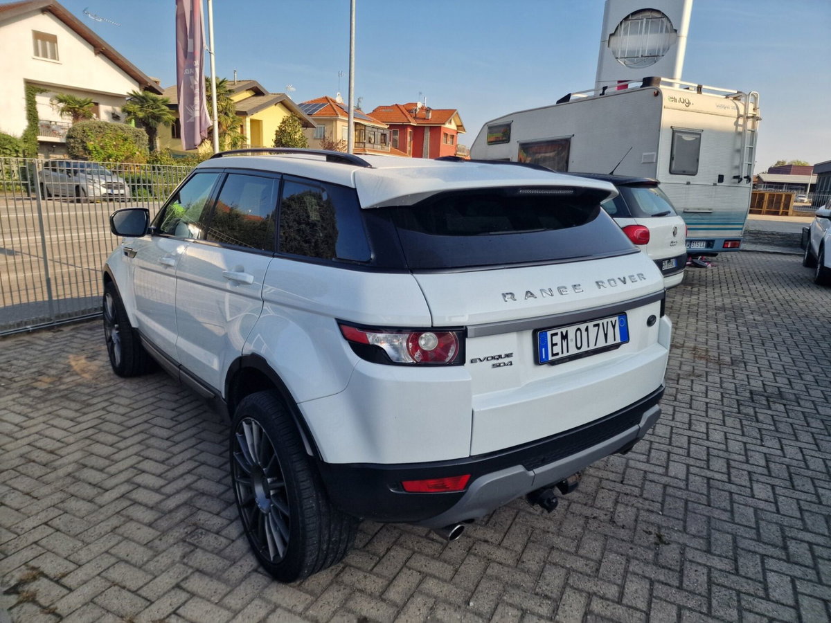 Land Rover Range Rover Evoque 2.2 Sd4 5p. Dynamic (2)